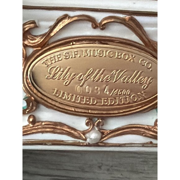 SF Music Box Co Maureen Drdak Lily of the Valley Music Box Horse Carousel w/Box - Picture 3 of 17